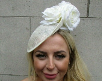 Cream Rose Flower Floral Hair Fascinator Disc Hat Sinamay Saucer Ivory Races zxc