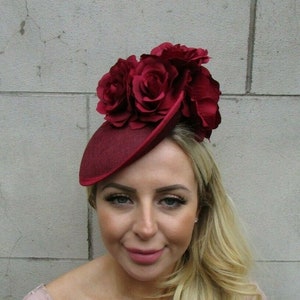 Burgundy Fascinator Hat Tilted Rose Flower Disc Headpiece Saucer Races Wedding Guest sh-56