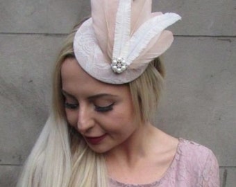 Beige Cream Nude Brown Pheasant Feather Fascinator Pillbox Hat Races Pearl 3635 Beige Cream Nude Brown Pheasant Feather Fascinator Pillbox Hat Races Pearl 3635