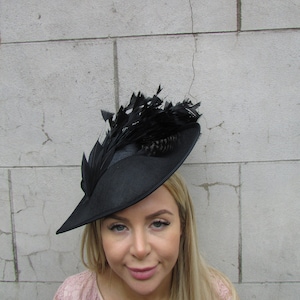 Large Black Feather Fascinator Hat Teardrop Wedding Mother of Bride Hatinator Headpiece Headband Occasion Races Ascot u1b70