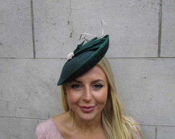 Bottle Green Ivory Feather Fascinator Disc Saucer Hat Sinamay Wedding Races Headband Hairband Pearl Dark Emerald Green or-09