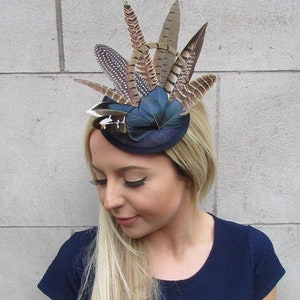 Navy Blue Pheasant Feather Pillbox Hat Fascinator Races Hair Clip Sinamay u1z28