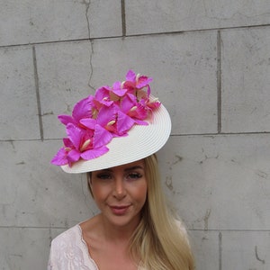 One off Piece Large Cream Pink Orchid Flower Straw Style Hat Fascinator Wedding Guest Races Ladies Day Disc Hatinator Big Hot Pink u10408