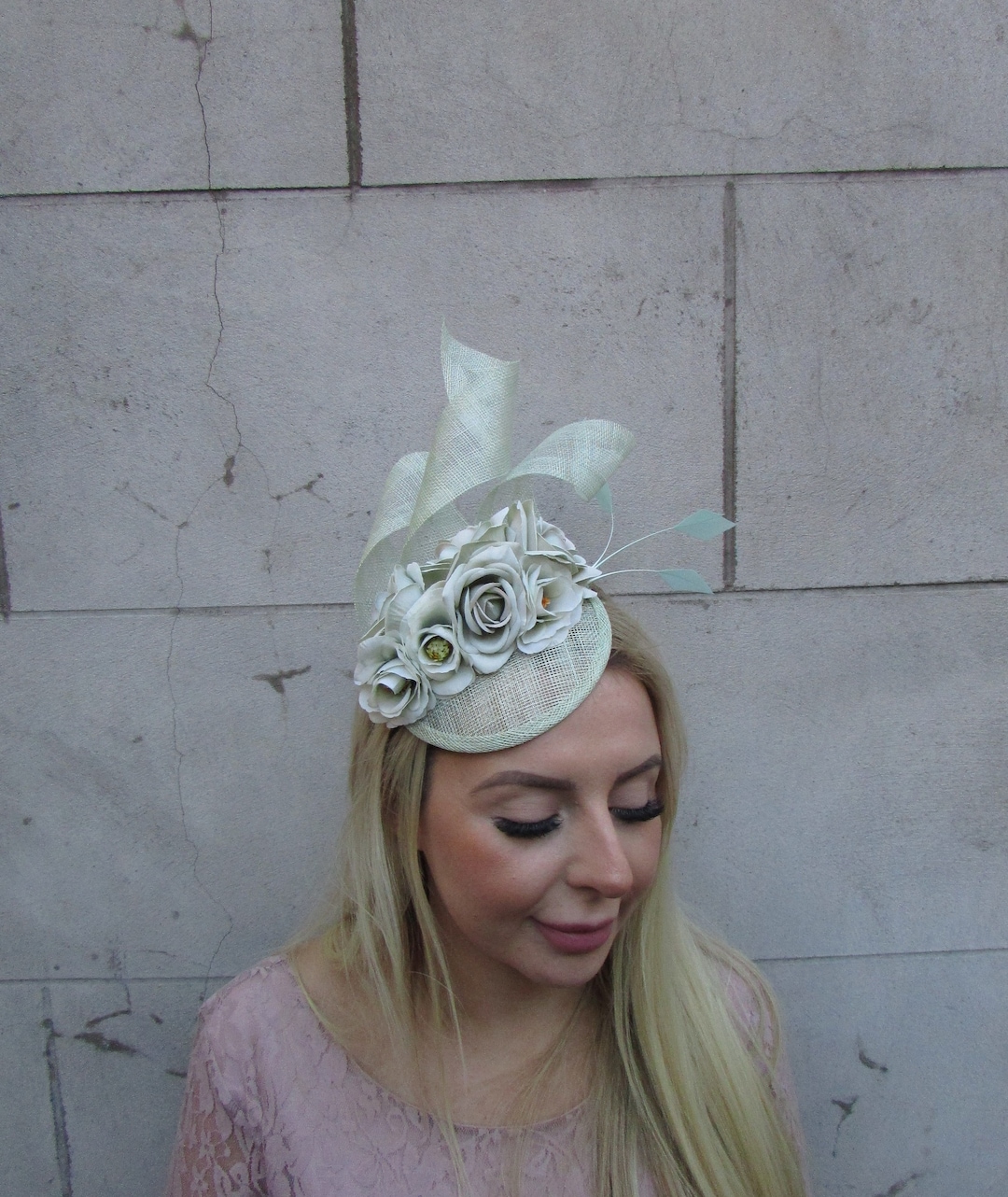 3823 Sinamay Fascinator Hat With Top Flower, Lady Pillbox Headwear Amazon.com: TLMNU Sinamay Fascinator Hat Floral Feather  main image 3