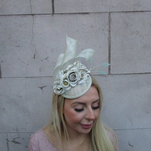 Light Sage Green Mint Rose Flower Fascinator Floral Pillbox Hat Sinamay Wedding Races Hair Fascinator Headpiece Hairband or Clips u1b85