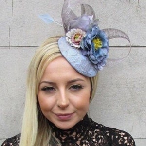 Light Cornflower Blue Grey Flower Feather Hat Fascinator Races Headpiece Floral Pale Blue Wedding Guest Races Ladies Day 5738