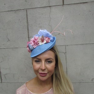 Light Blue Blush Light Pink Feather Floral Disc Saucer Hat Fascinator Hair Baby Blue Wedding Races Hatinator Headpiece Flower sh-151