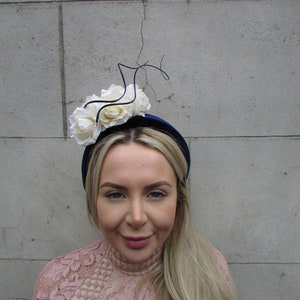 Navy Blue & Cream Rose Flower Velvet Padded Headband Fascinator Headpiece Wedding Guest Races Halo Hairband Floral Hairband f-18