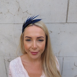 Dark Navy Blue Feather Fascinator Races Wedding Guest Headpiece Hairband Thin Alice Band Headband Hatinator Mother of the Bride u12906