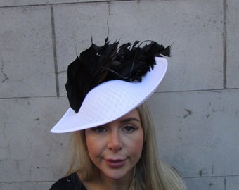 Black & White Feather Fascinator Hat Big Teardrop Wedding Statement Hatinator Headpiece Headband Races u1b23