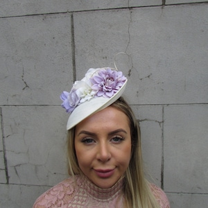 Cream Pale Lilac Lavender Light Purple Flower Fascinator Feather Hat Disc Floral Races Wedding Hatinator sh-337