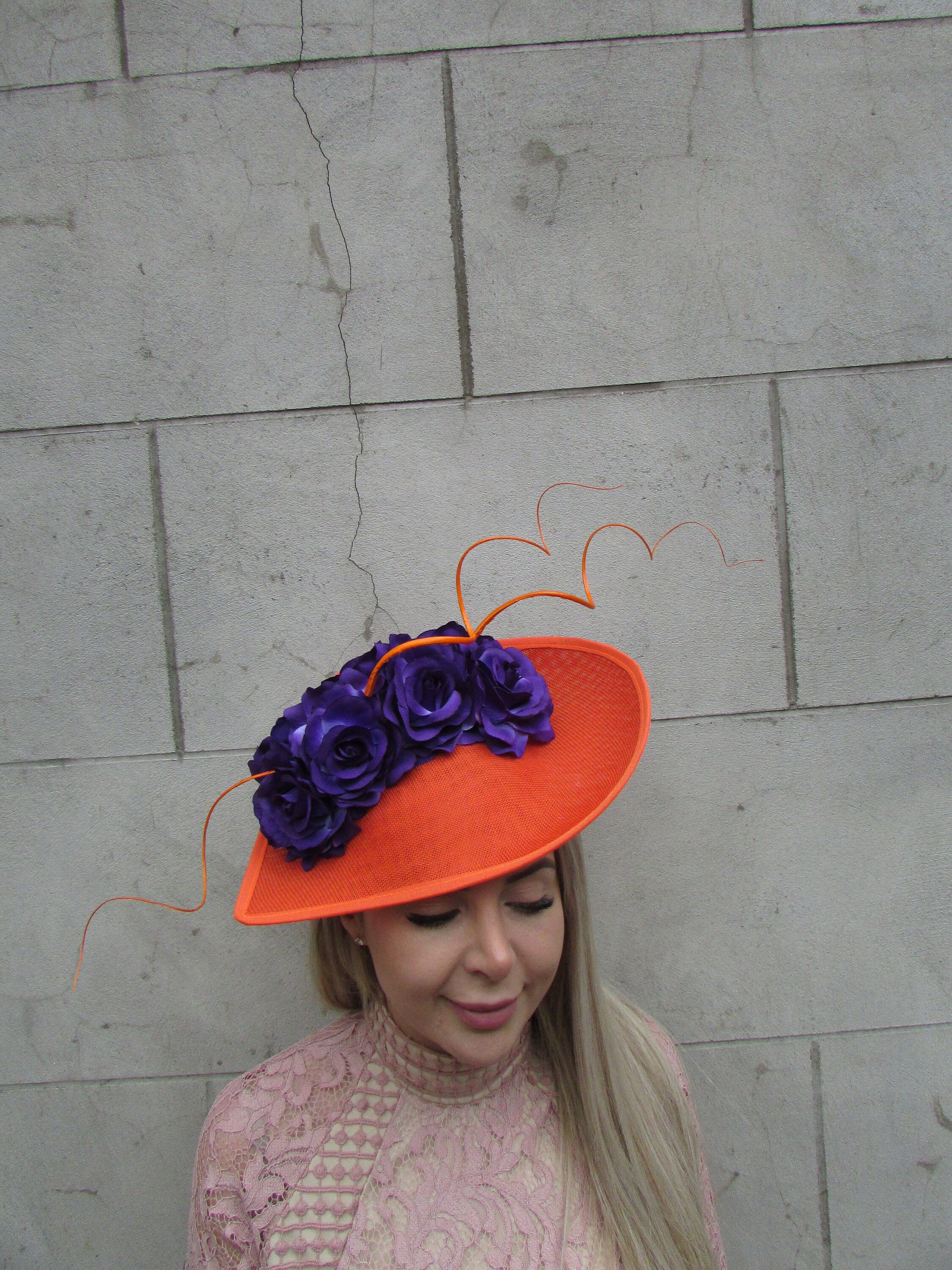 Red & Purple Womens Polyester Hat With Decorative Flower Purple Tulip Flower Sauna Gat for Women, Felted Wool Hat  main image 3