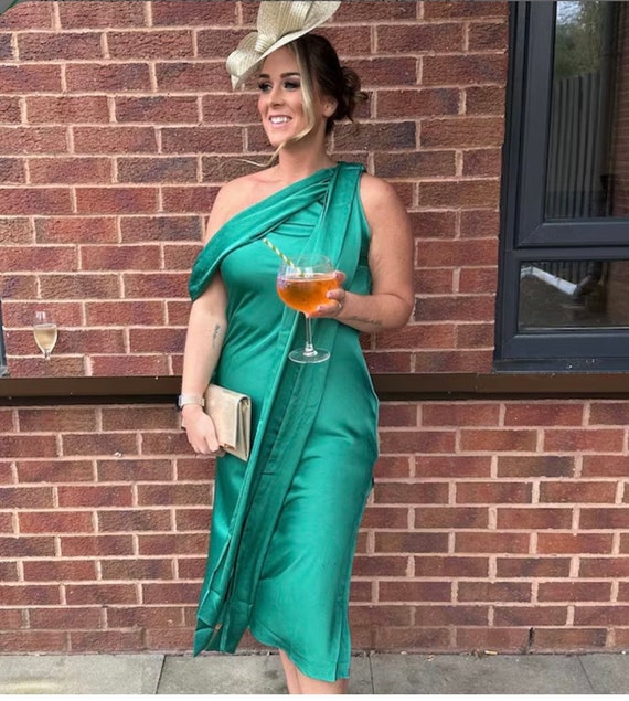 Large Gold Hat Fascinator Wedding Guest Races Disc Headband Hatinator Big Champagne Gold Headpiece sh-562 Large Gold Hat Fascinator Wedding Guest Races Disc Headband Hatinator Big Champagne Gold Headpiece sh-562