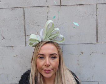 Mint Green & Silver Feather Fascinator Headband Headpiece Races Wedding Guest Sinamay Ladies Day Light Green Hairband One off Piece - u11802