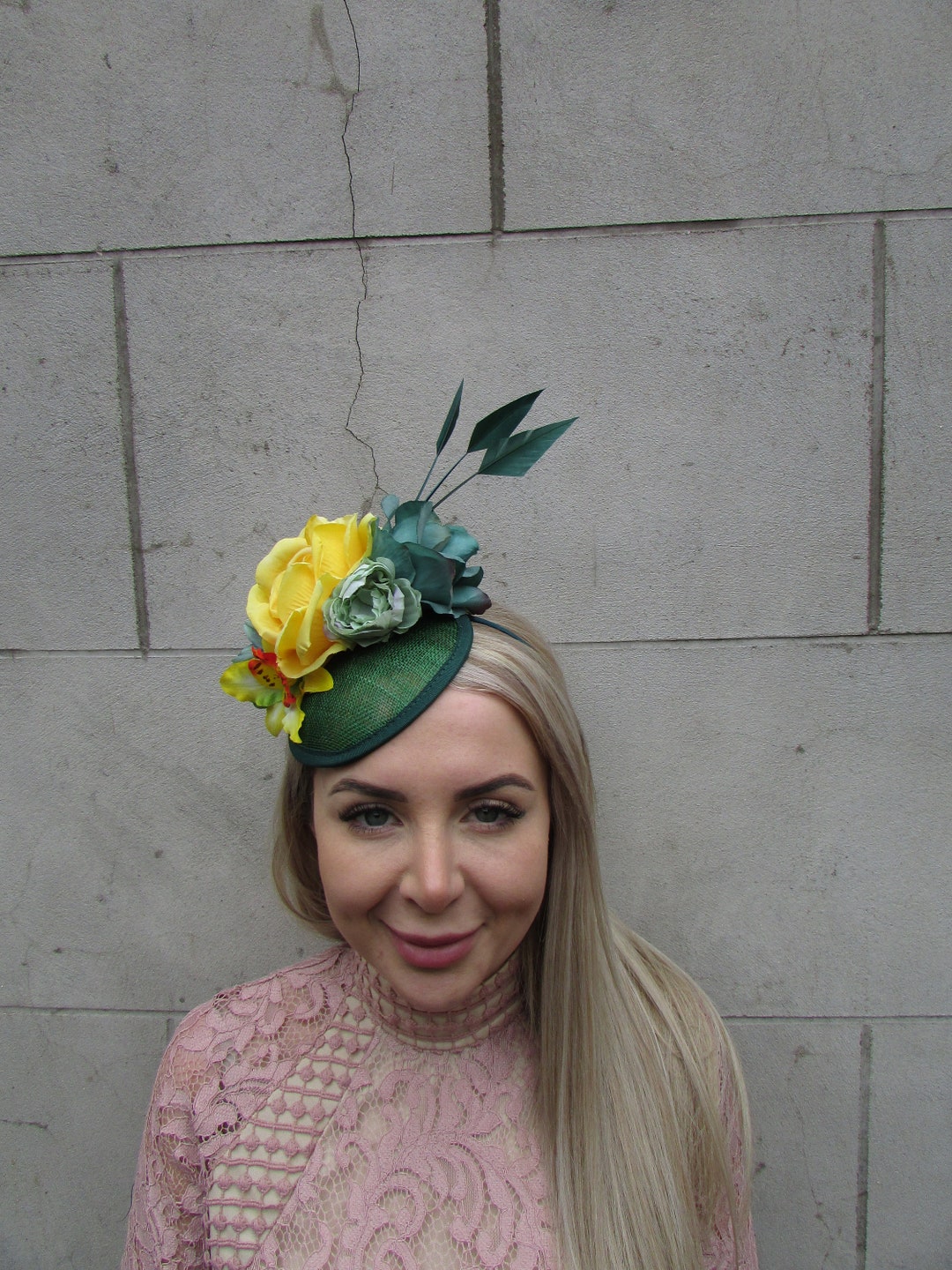 dark-emerald-green-yellow-flower-fascinator-floral-pillbox-hat-sinamay
