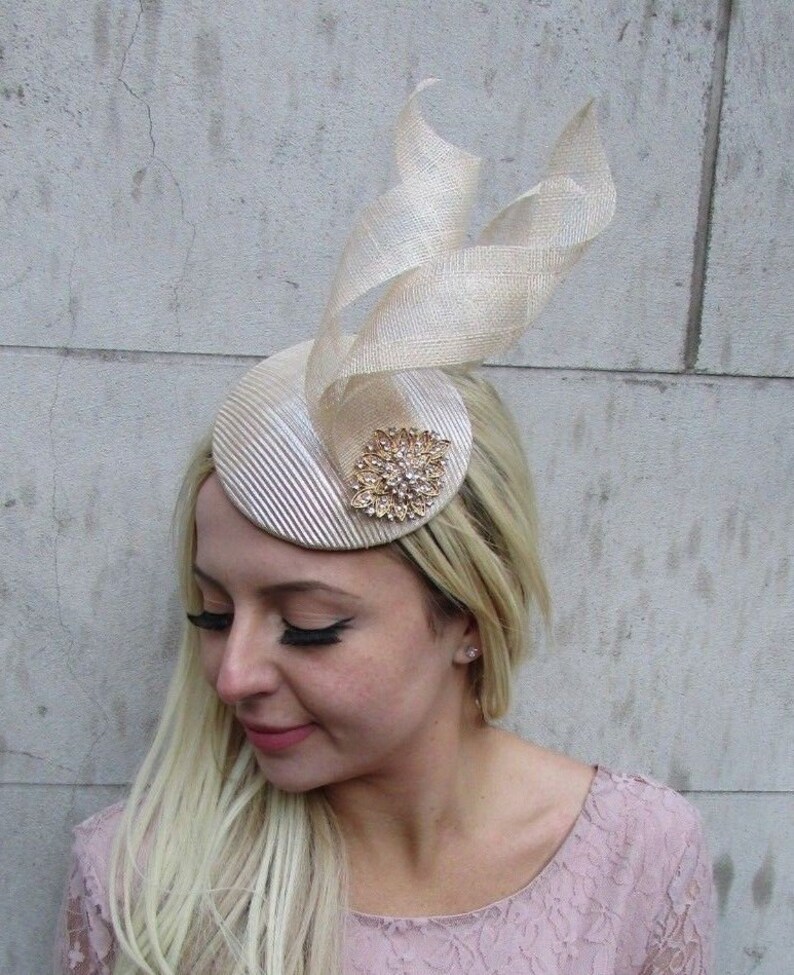 Champagne Beige Cream Gold Statement 
