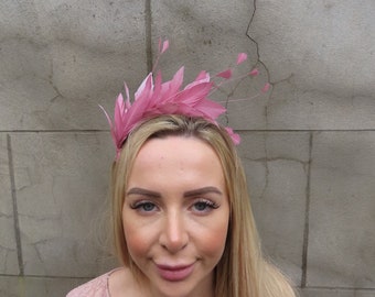 Dusky Pink Feather Fascinator Races Wedding Guest Headpiece Hairband Alice Band Headband Modern Ladies Day Thin Headband Blush ps-11