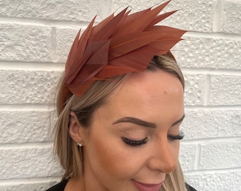 Brown Feather Padded Headband Fascinator Races Brown Velvet Hairband Headpiece u1pn