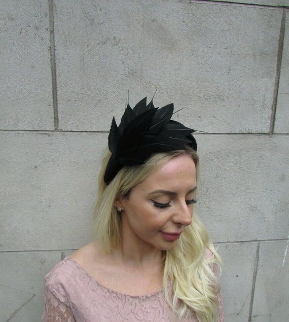 Black Feather Fascinator Headband Velvet Padded Headband  display picture 2