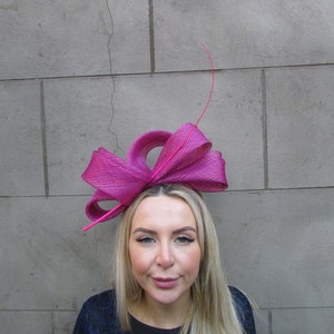One off Piece - Large Magenta Pink & Gold Fascinator Headband Headpiece Races Wedding Guest Sinamay Cerise Hot Pink Modern Hatinator u11612