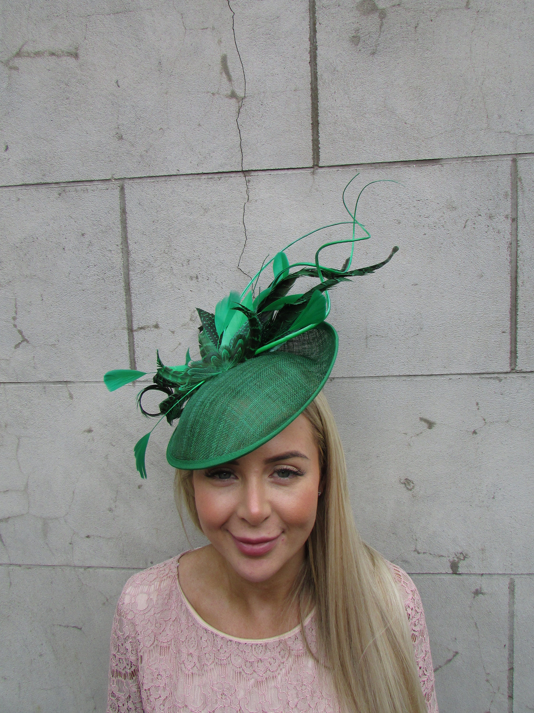 GLAM 1940\'S PHESANT FEATHER FACISINATOR HALF HAT ON BAND STUNNING MINT Vintage 1940s Women main image 2
