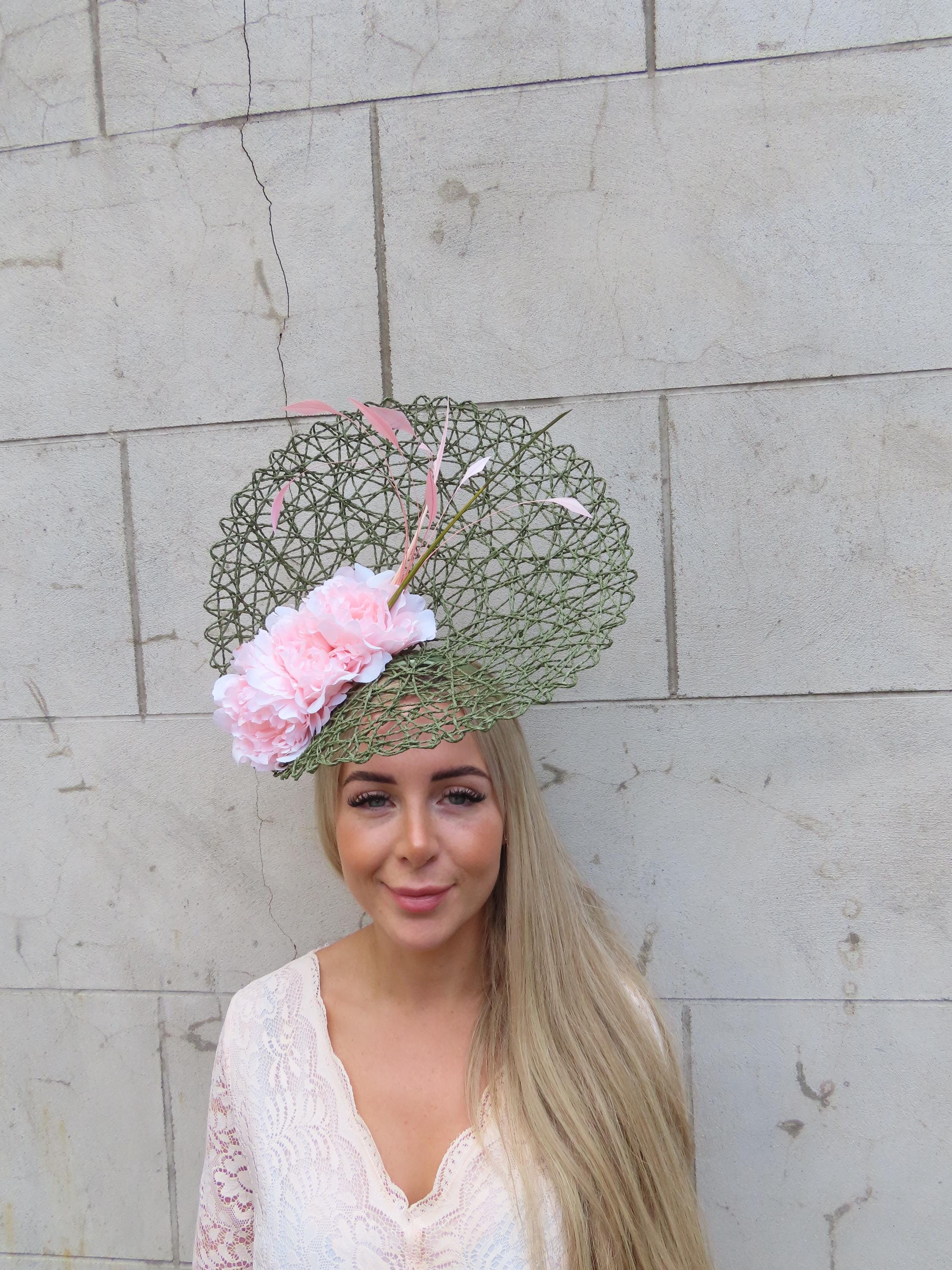 Olive Green and Pink Fascinator - Etsy display picture 3