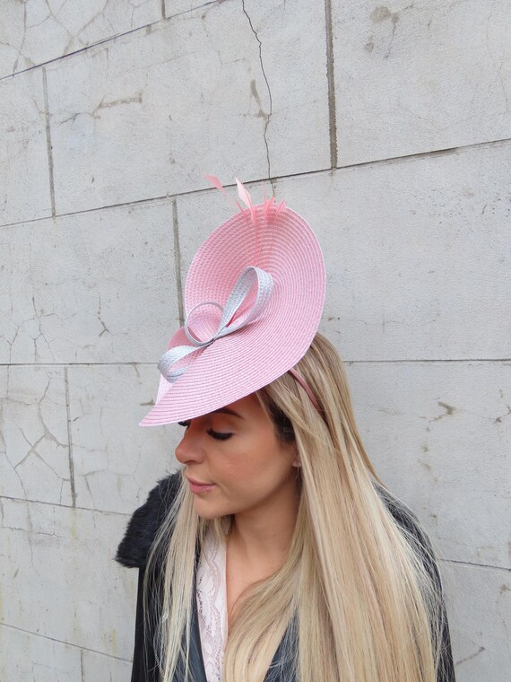 One off Piece Large Blush Pink Light Grey Feather Hat  display picture 1