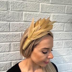 New Gold Velvet Feather Fascinator Padded Headband Headpiece Wedding Guest Races Hairband Halo u10305