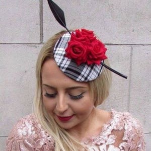 Burgundy Wine Red Velvet Fascinator Hat Hair Clip Vtg Races Rockabilly 50s 2718 Burgundy Wine Red Velvet Fascinator Hat Hair Clip Vtg Races Rockabilly 50s 2718