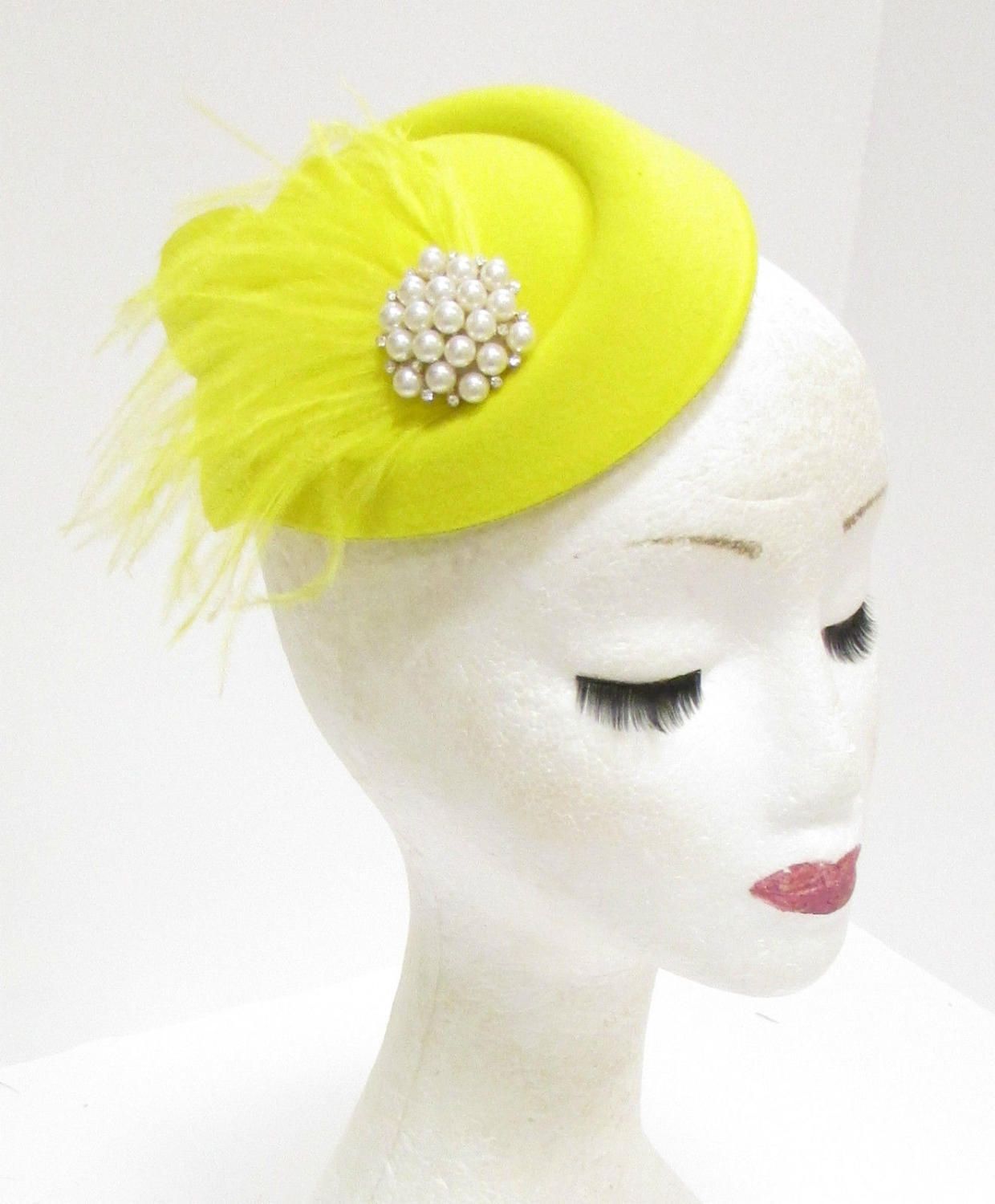 Cream Silver Ivory Feather Pearl Pillbox Hat Fascinator Headpiece 1940s Vtg B67 Cream Silver Ivory Feather Pearl Pillbox Hat Fascinator Headpiece 1940s Vtg B67
