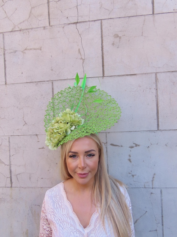 One off Piece Large Lime Green Flower & Feather Hat  display picture 2