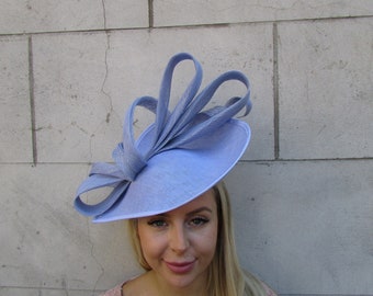 Large Light Cornflower Blue Periwinkle Bluebell Blue Fascinator Hat Big Teardrop Wedding Races u12708 c1n