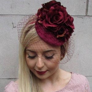 Burgundy Wine Red Rose Birdcage Veil Flower Fascinator Pillbox Hat 1940s sh-153