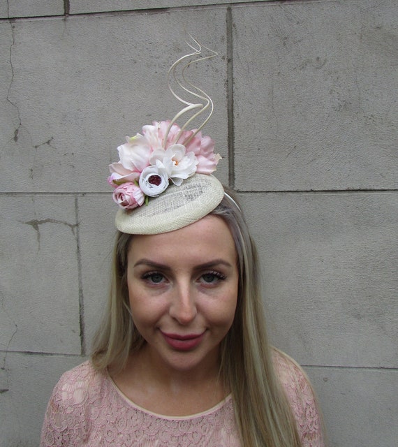 Cream Blush Pink Nude Ivory Sinamay Flower Pillbox Hat  display picture 3