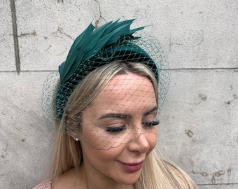 Bottle Green Birdcage Veil Fascinator Headband Feather Velvet Padded Wedding Guest Races Hairband Halo Dark Green Emerald Headpiece u10107
