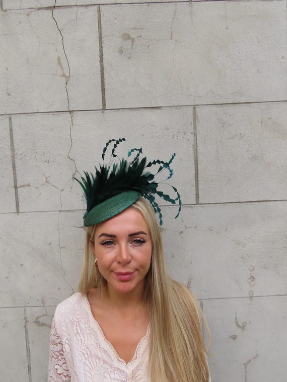 Bottle Green Feather Hat Fascinator Pillbox Headband Wedding  display picture 1