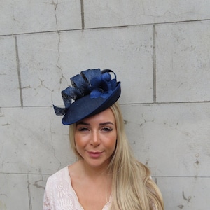 Large Navy Blue Disc Feather Flower Fascinator Hat Races Hatinator Wedding Guest Hairband Headband Headpiece Statement Ascot u12406