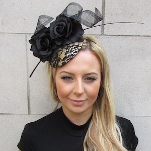 Black & Gold Rose Flower Feather Pillbox Hat Hair Fascinator Wedding Races sh-399