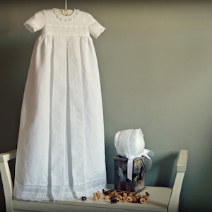 CARLOS Line.Nb to 18M.Baby Gown.Design your OWN outfit.Linen/&Bobbin lace.Naming day.Baptism.Christening.Dedication.Blessing.Handmade