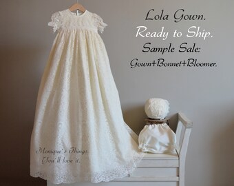 LOLA Baby baptism Gown.baptism sale.Unisex.christening clothing.Special celebration.Christening gown.christening wear.