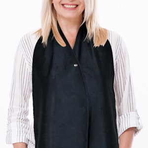 DinerWear Cravaat - un elegante bavaglino da pranzo per adulti con bottone magnetico, antimacchia, lavabile in lavatrice, ottimo regalo per anziani [MSS-Msnp]