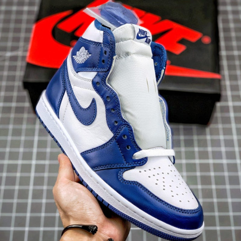 white storm blue jordan 1