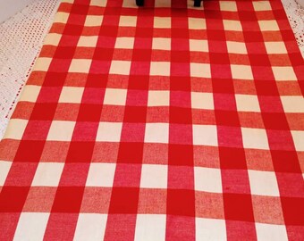 BUFFALO CHECKERED RUNNER, Festive Runner, Christmas Runner, Red Linen Runner,