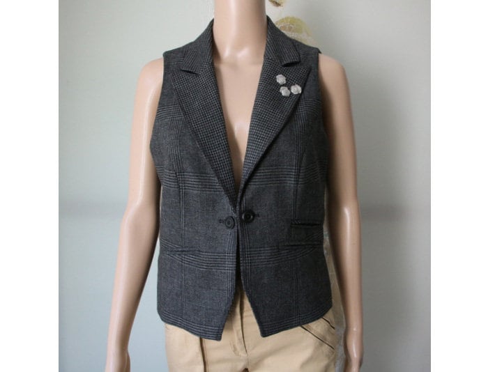 Women's Plaid Vest Gray Black Waistcoat Medium Size