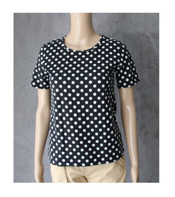 black polka dot t shirt