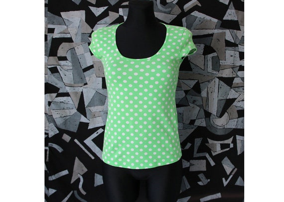 MARIMEKKO Light Green White Polka Dot Shirt Top T-shirt Size