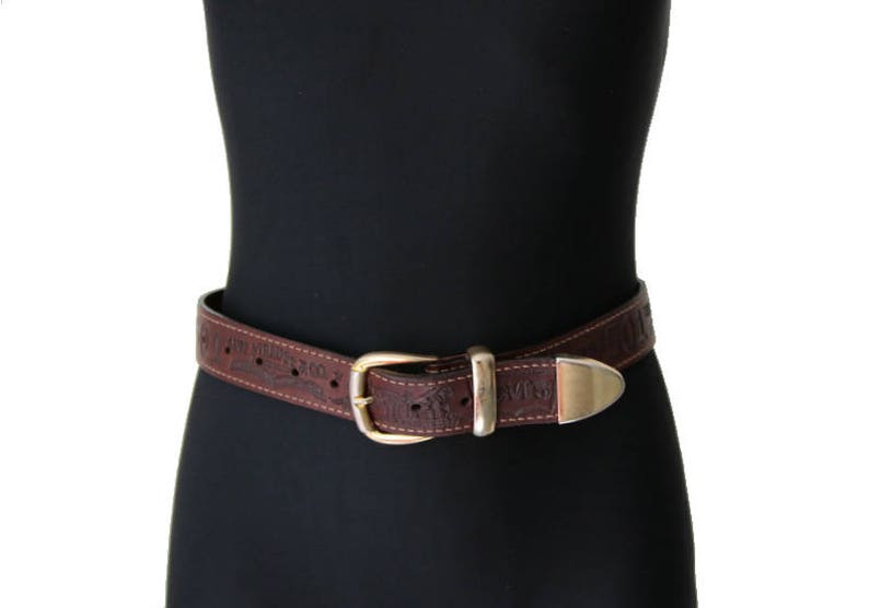 brown levis 501