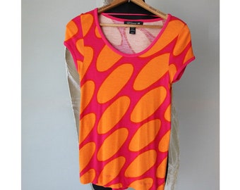 MARIMEKKO H&M Orange Pink Shirt  T-Shirt Small Size