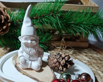 Elastic latex mould casting mould for figures of small sitting gnomes / dwarves (161) suitable for relief casting compounds. Cast small gnomes yourself
