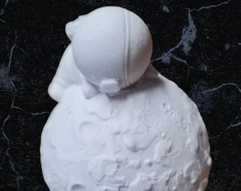 Latex full-form casting mold Latex mold Concrete casting mold Latex mold Casting mold for sculptures Little astronaut on the moon (242)